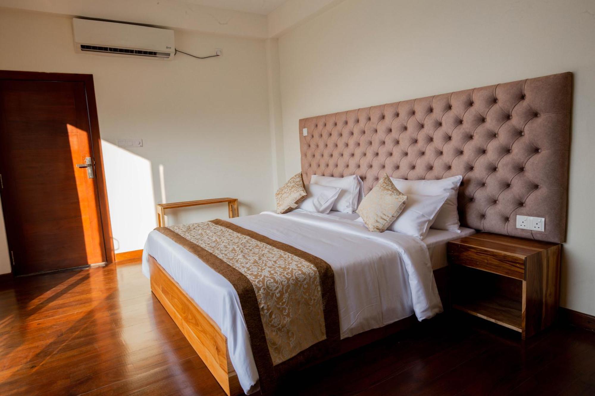 Hotel Manthra Leisure Kandy Exterior foto