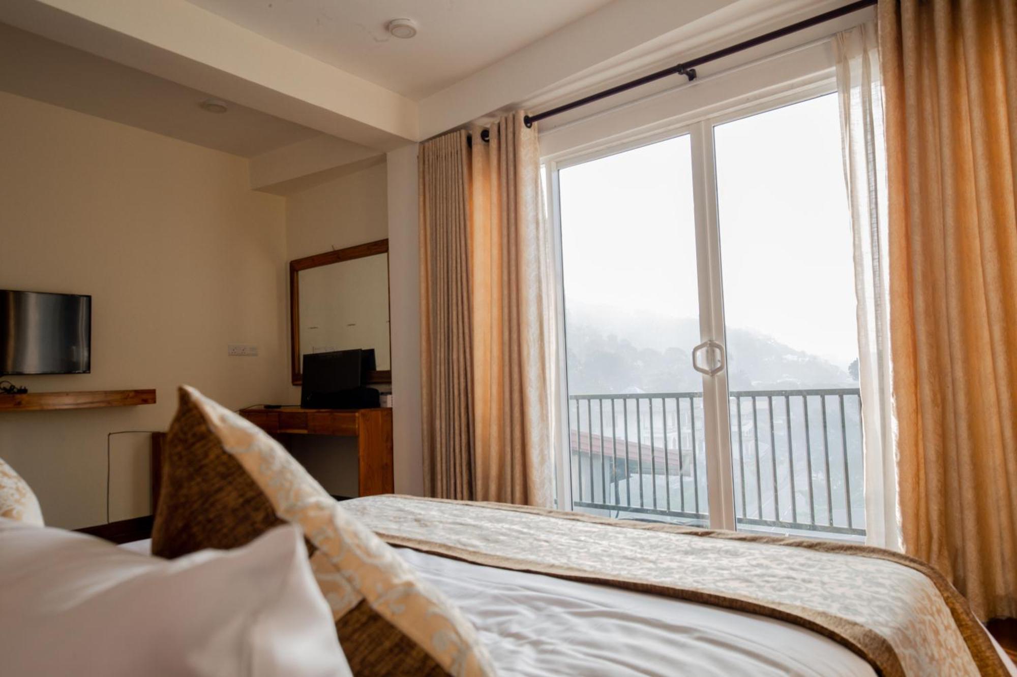Hotel Manthra Leisure Kandy Exterior foto