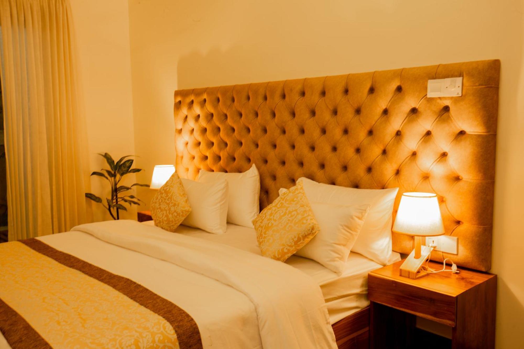 Hotel Manthra Leisure Kandy Exterior foto