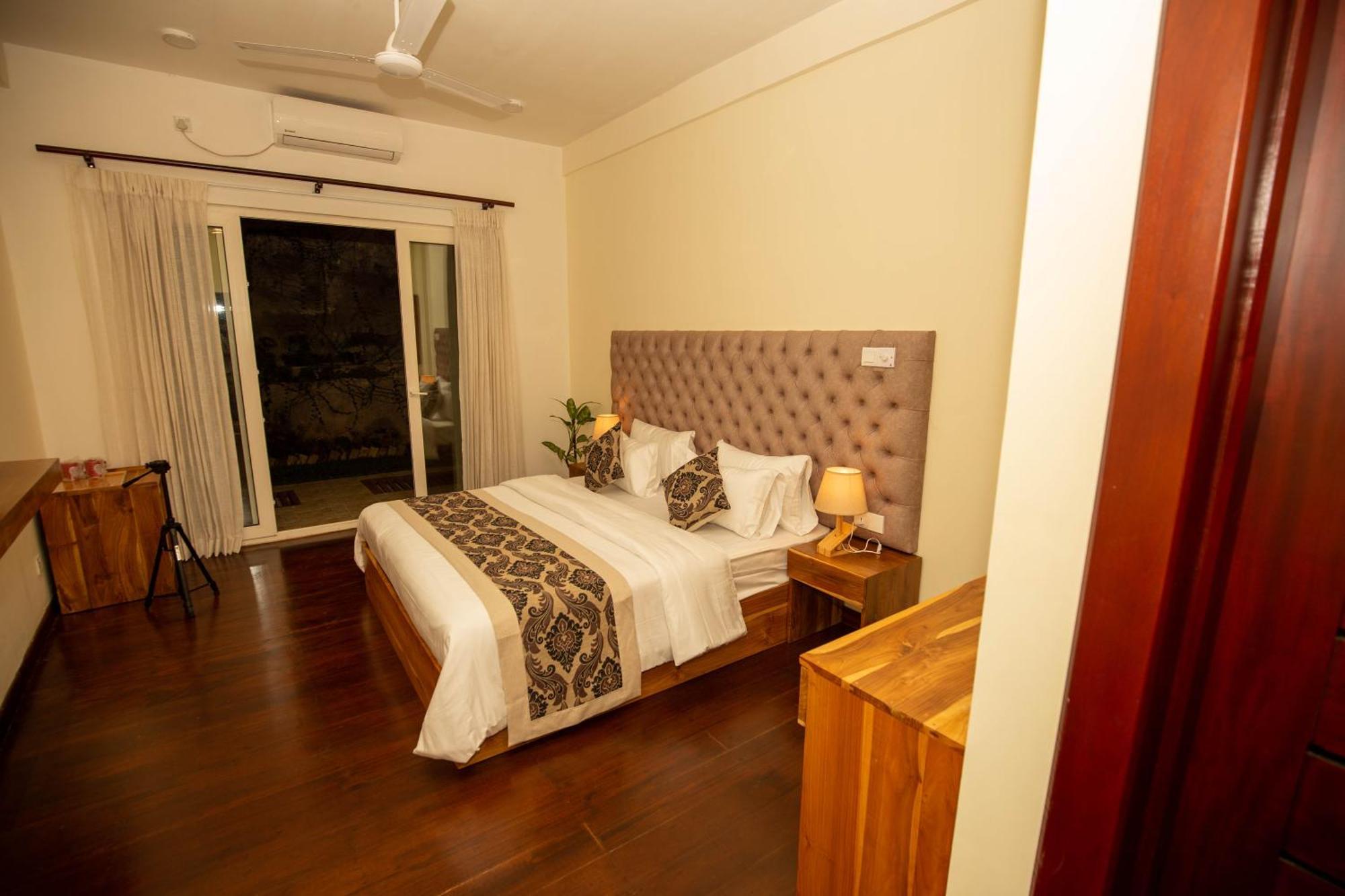 Hotel Manthra Leisure Kandy Exterior foto