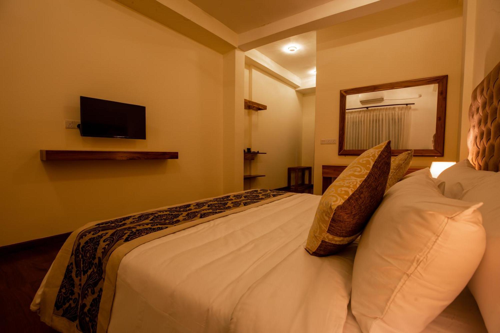 Hotel Manthra Leisure Kandy Exterior foto