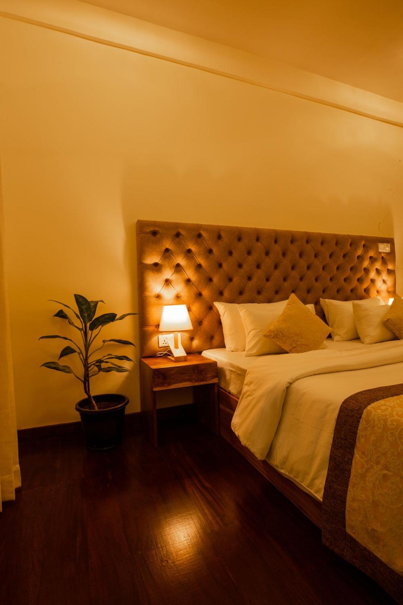 Hotel Manthra Leisure Kandy Exterior foto